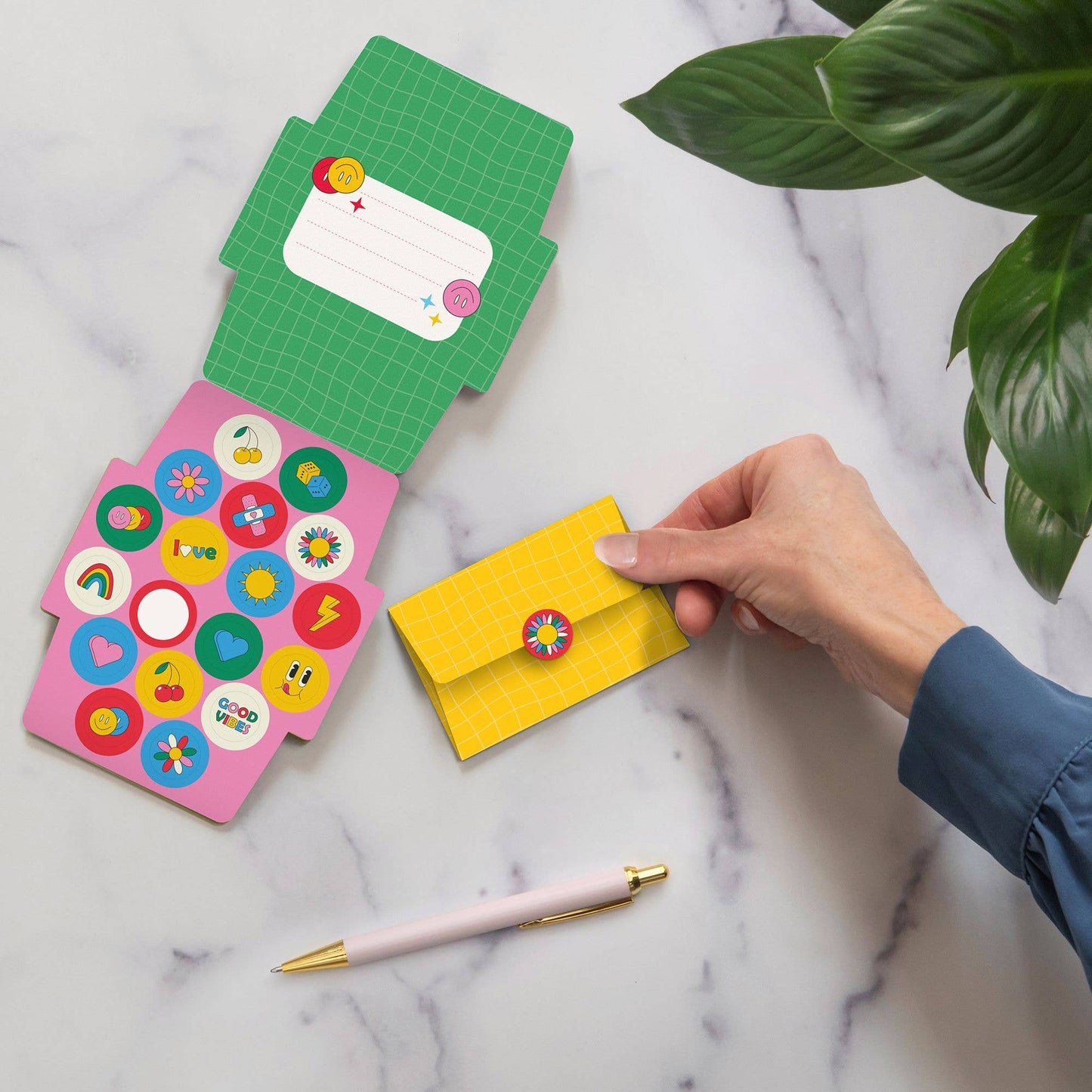 Mini Memo Note Set – Tear-Off Sheets with Stickers for Encouragement & Fun