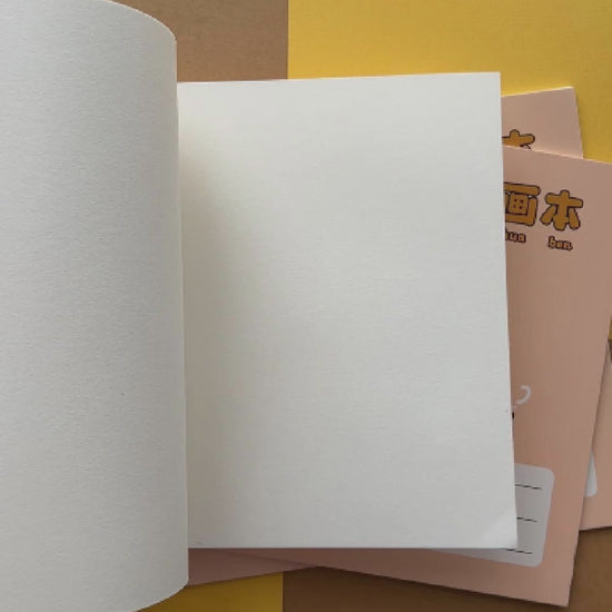 Video showing a page-turn preview of the large blank capybara sketchbook and drawing notebook inside pages.